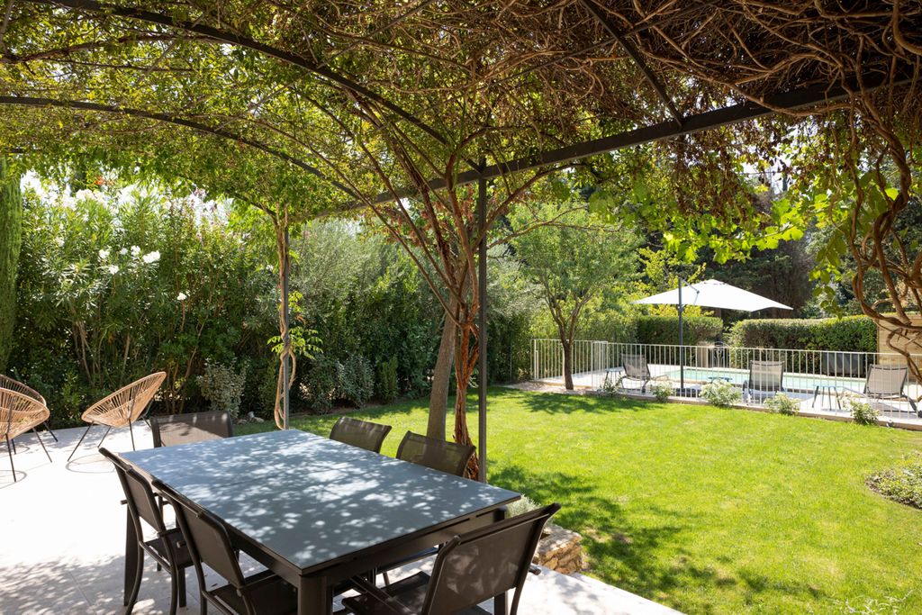 Maison Junon Provence Olivers Travels 2