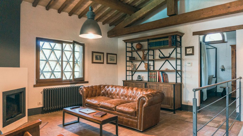 Minimella Umbria Olivers Travels 3