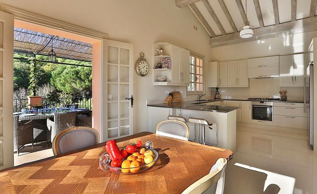 Maison Beaujolais French Riviera Olivers Travels 4