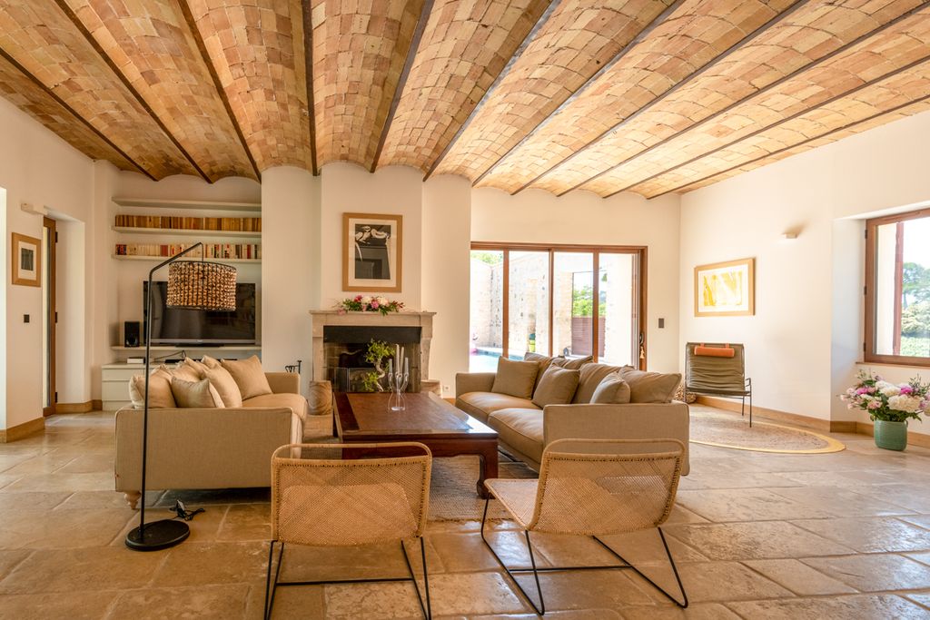 Villa Berana Provence Olivers Travels 3