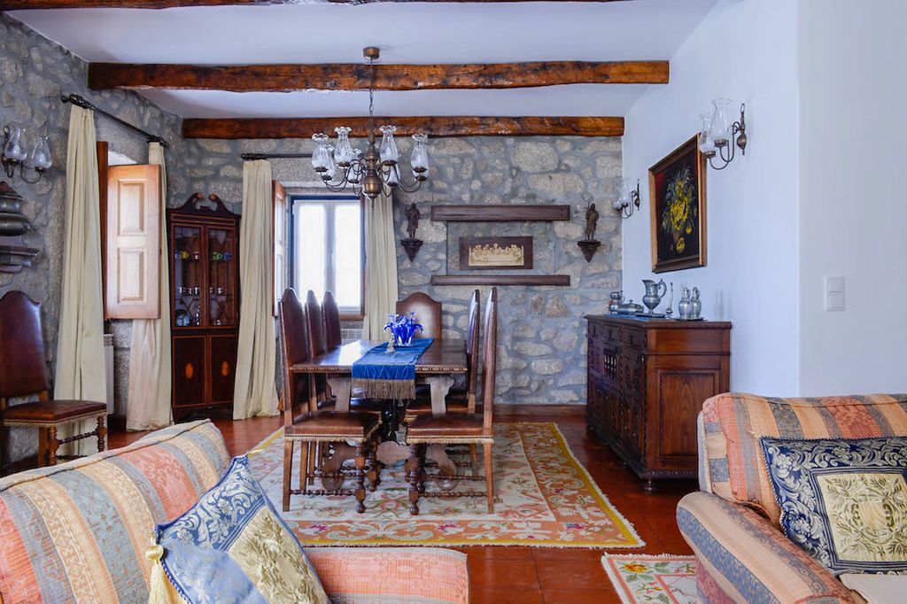 Moradia Bravaes Minho Olivers Travels 3