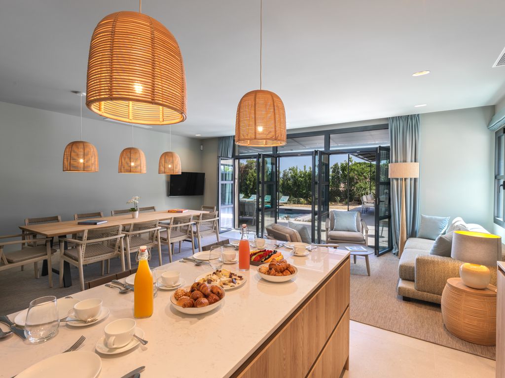 Villa Thalassis French Riviera Olivers Travels 3