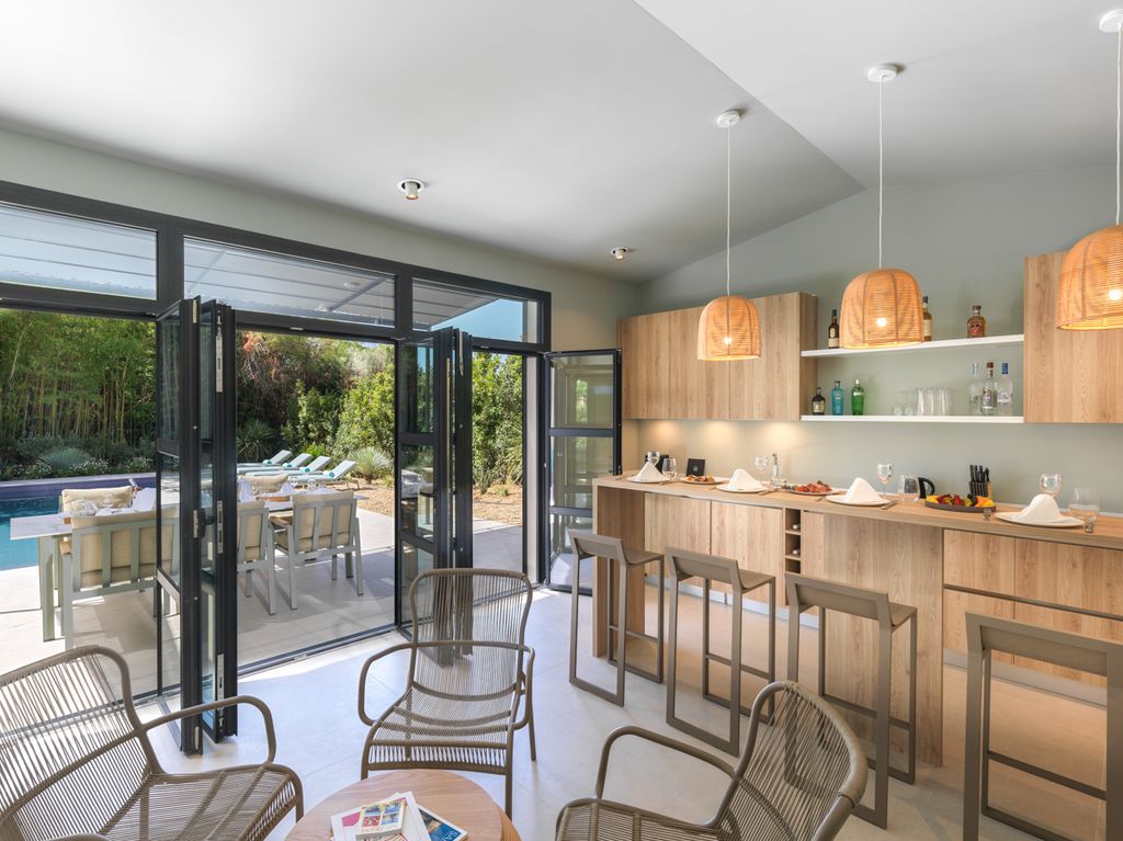 Villa Thalassis French Riviera Olivers Travels 5