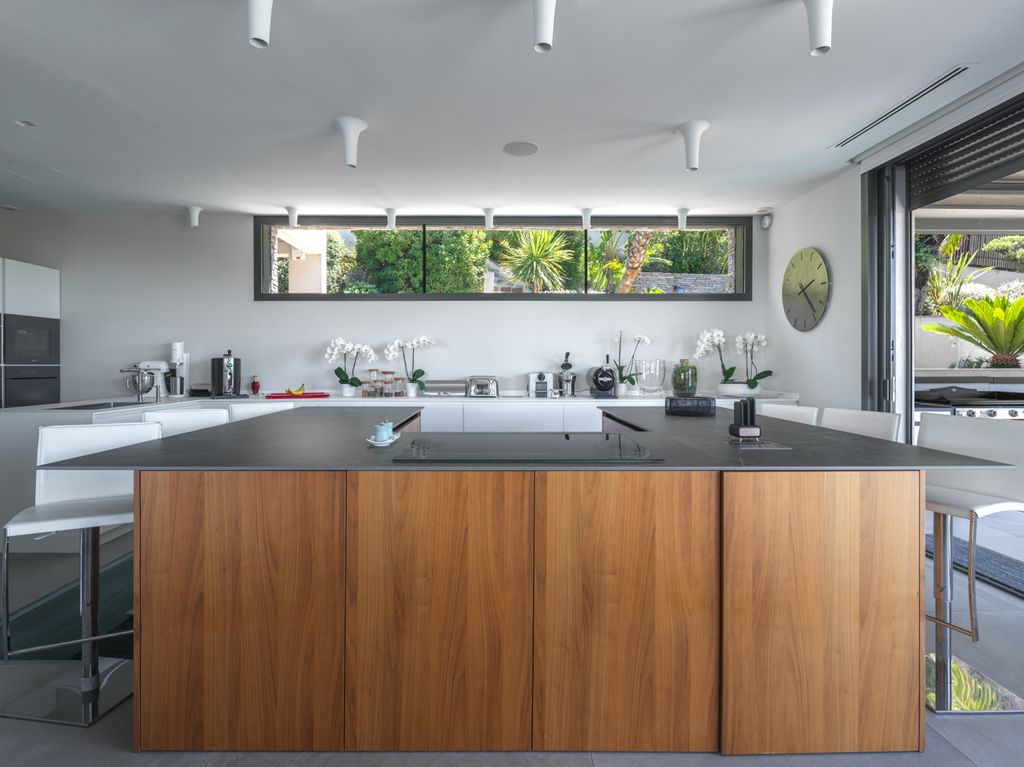 Villa Charlemage French Riviera Olivers Travels 5