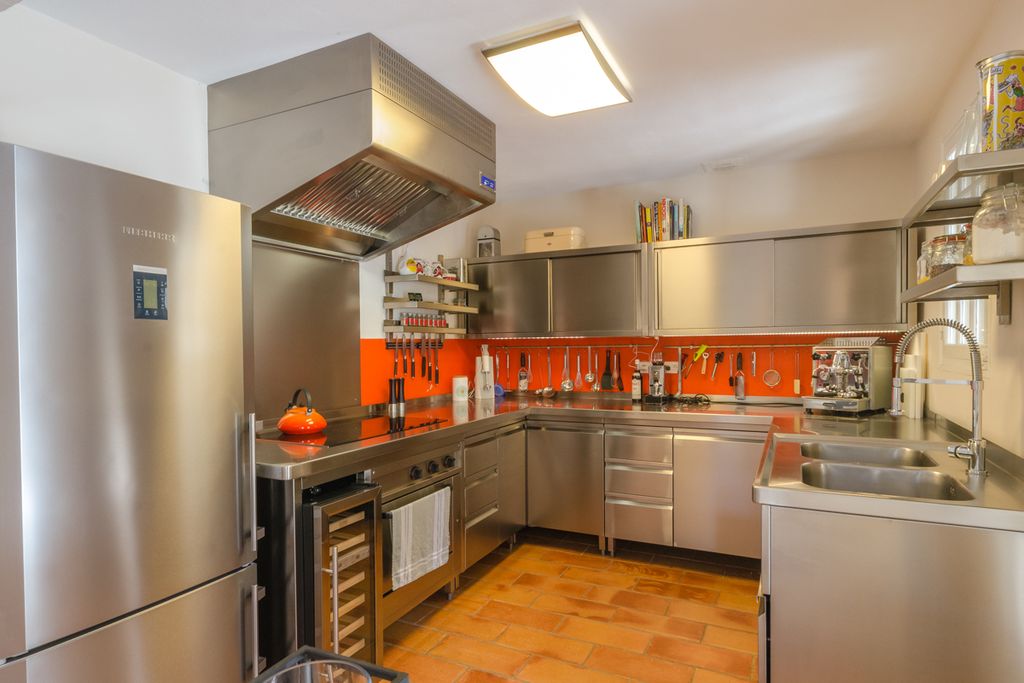 Maison Des Amoureux Provence Olivers Travels 5