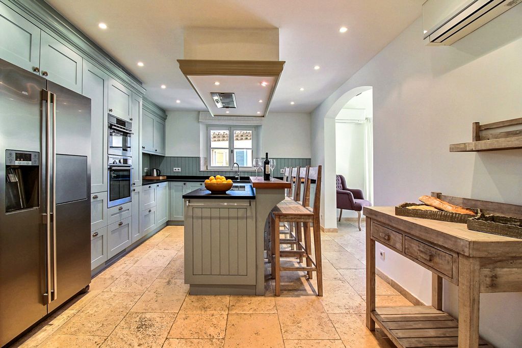 Maison Corail Cote D Azur Olivers Travels 5