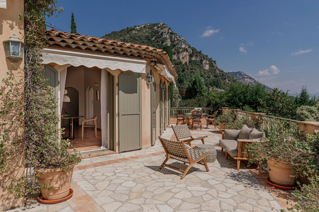 Maison Lacoste French Riviera Olivers Travels 2