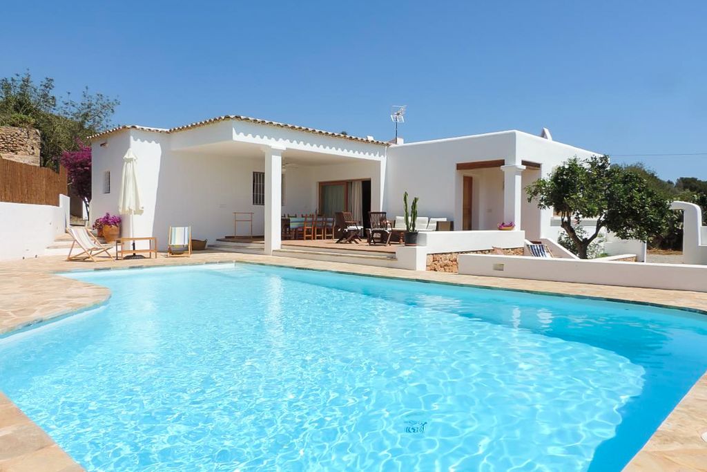 Villa Xicu Spain Ibiza OliversTravels 2