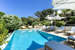 Villa Zidane French Riviera Olivers Travels 1