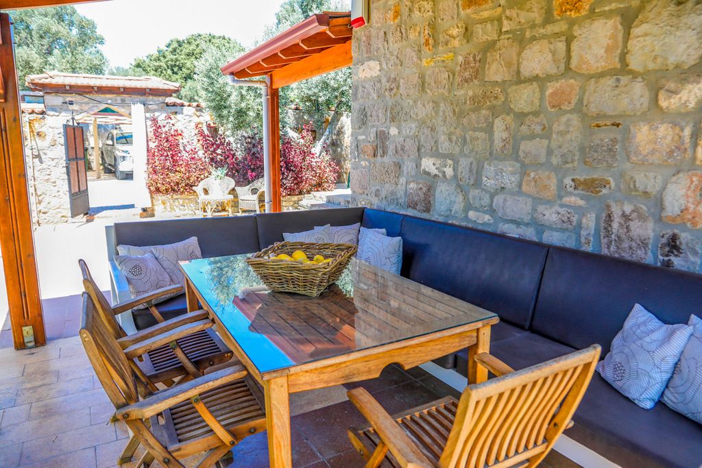 Villa Okuz Bodrum Olivers Travels 5