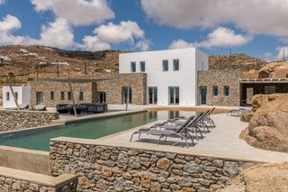 Villa Ophronia Mykonos Olivers Travels 1