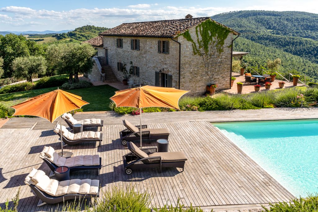 Monte Tezio Umbria Olivers Travls 2