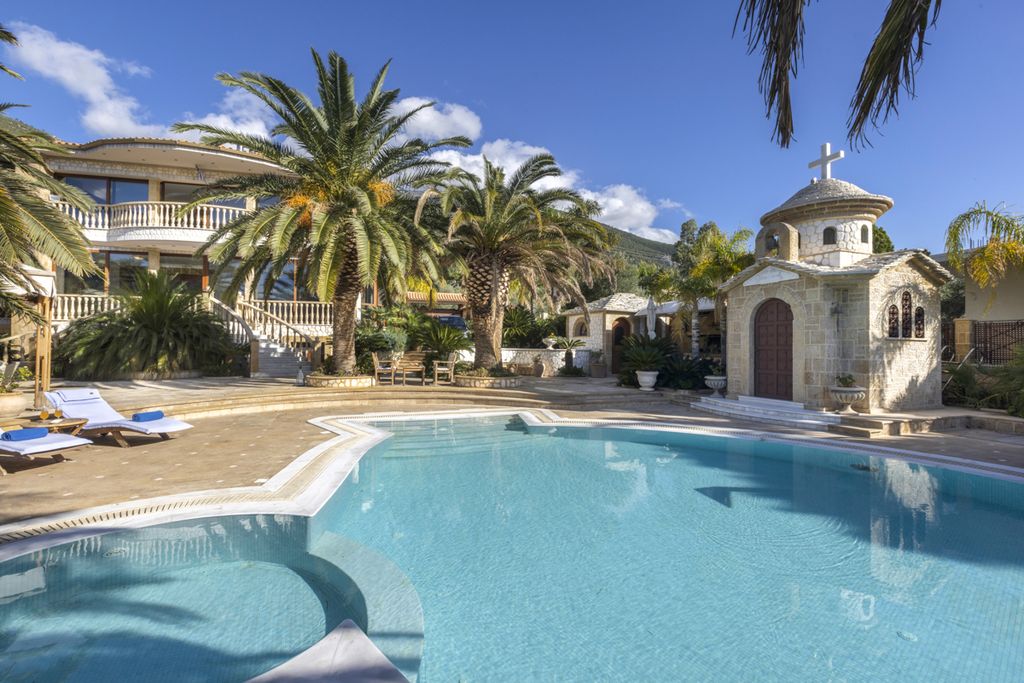 Villa Verity Peloponnese Olivers Travels 1