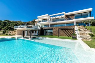 Villa Bena Golf Costa del Sol Olivers Travels 1