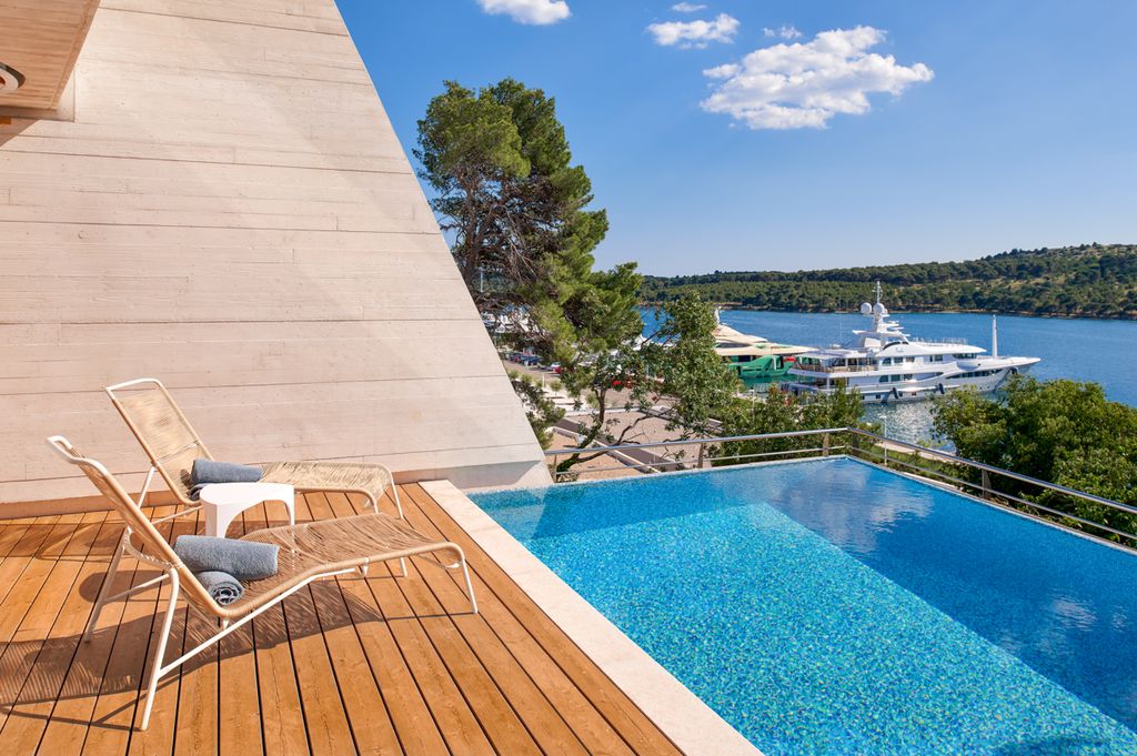 Villa Rahela Dalmatia Coast Olivers Travels 6