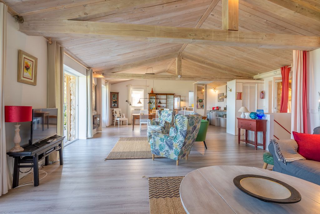 Villa Paulette Provence Olivers Travels 4