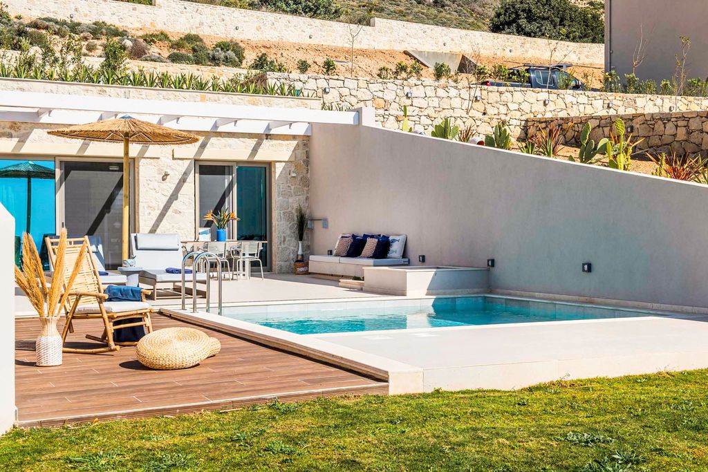 Villa Pyrite Crete Olivers Travels7