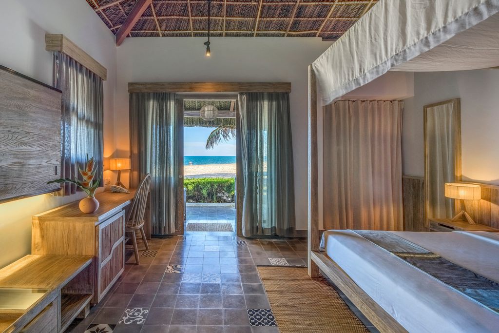 Deluxe Beachfront Sailing Club Mui Ne Olivers Travels 3