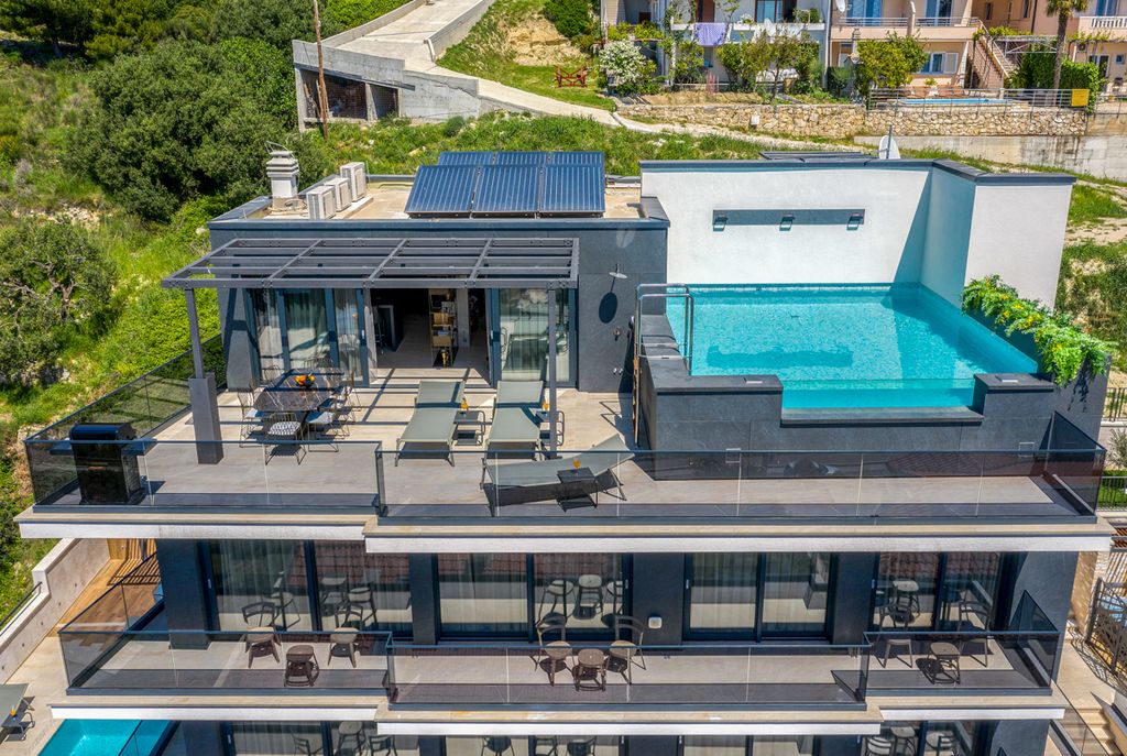 Villa Alojz Dalmatia Coast Olivers Travels 1