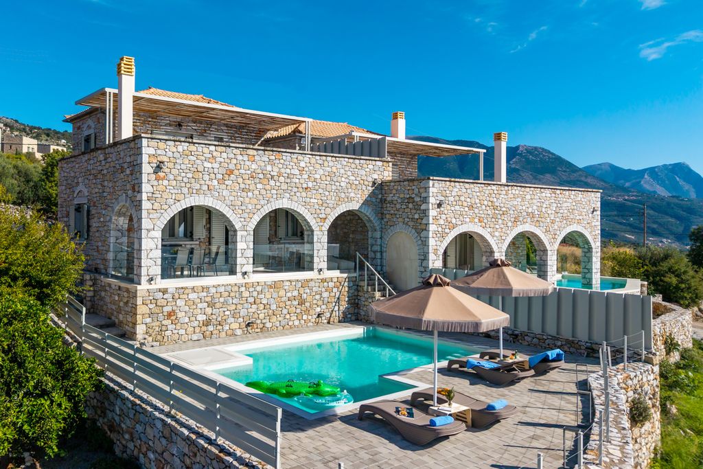 Villa Muriel Greece OliversTravels 1