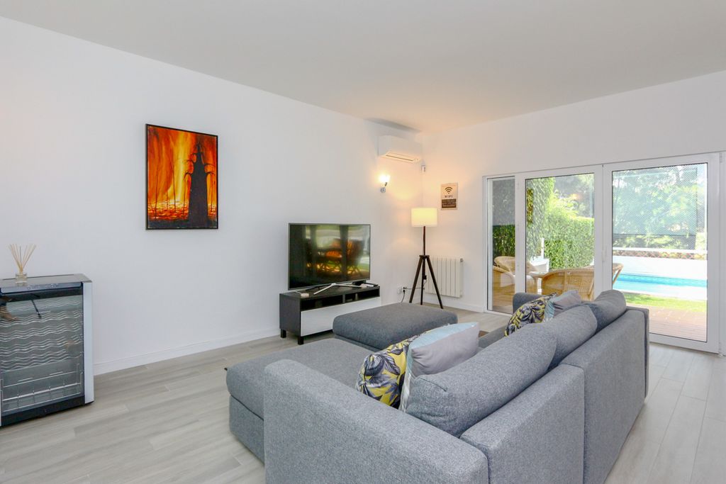 Villa America Vilamoura Olivers Travels 3