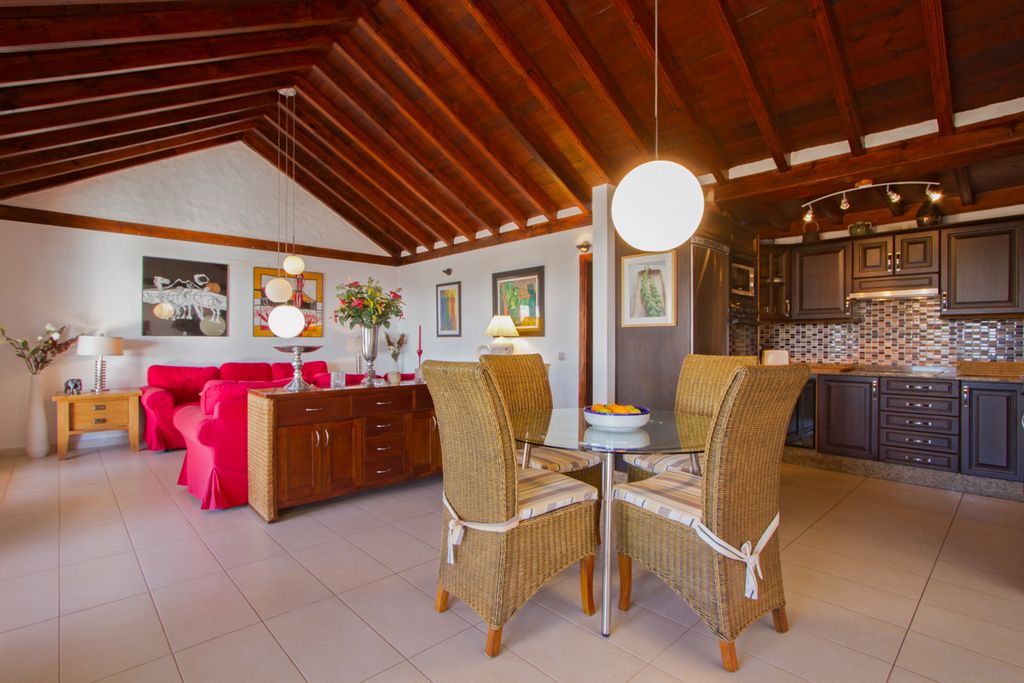 Casa Cadera Lanzarote Olivers Travels 3