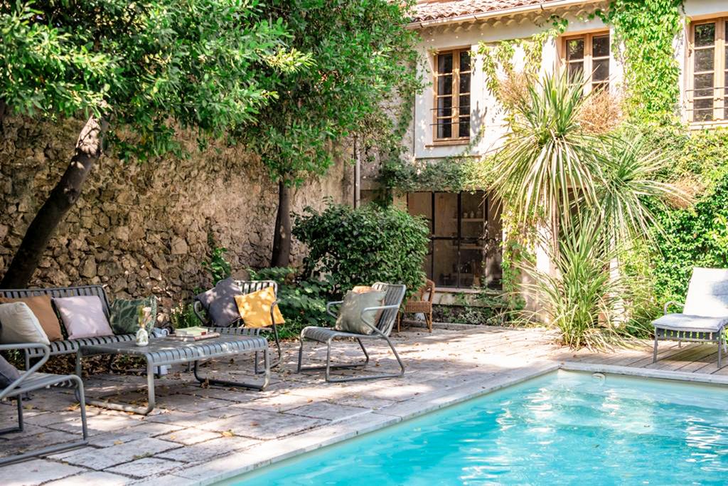 Loretta Cottage Provence Olivers Travels5