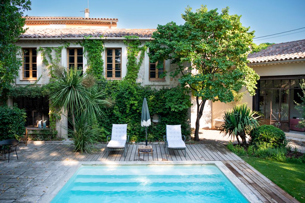 Loretta Cottage Provence Olivers Travels1
