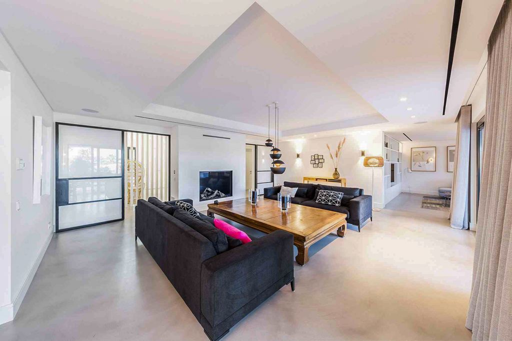 Villa Encosta Algarve Olivers Travels 3