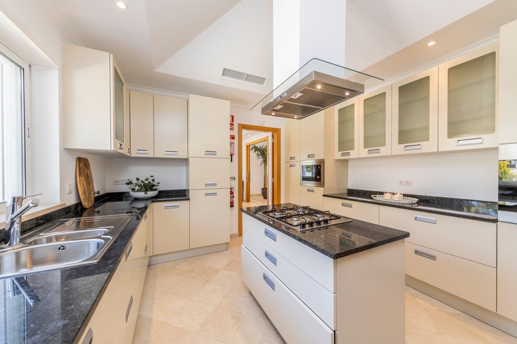 Villa Mingo Algarve Olivers Travels 5