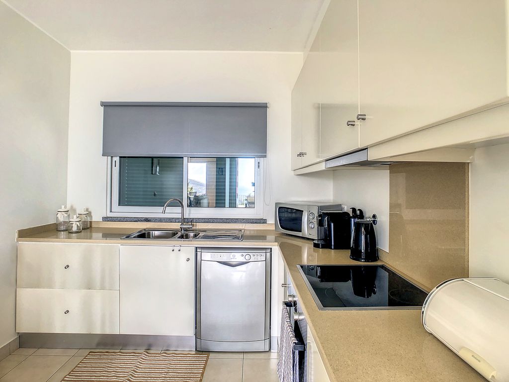 Casa Torreao Calheta Olivers Travels 5