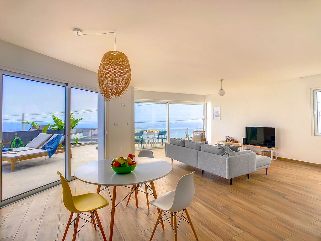 Villa Kombi Calheta Olivers Travels 4