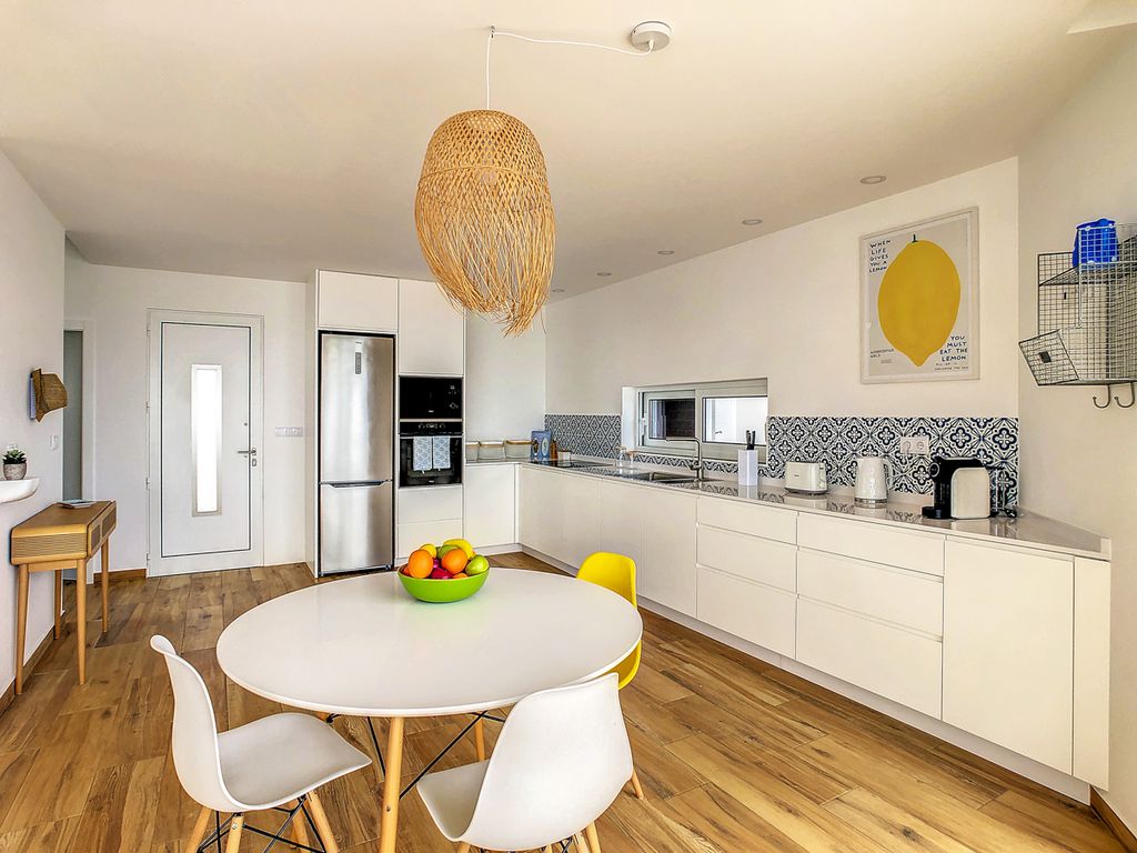 Villa Kombi Calheta Olivers Travels 5