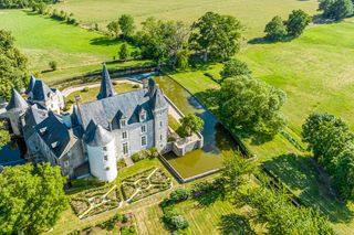 Chateau Du Patrimoine Loire Olivers Travels1