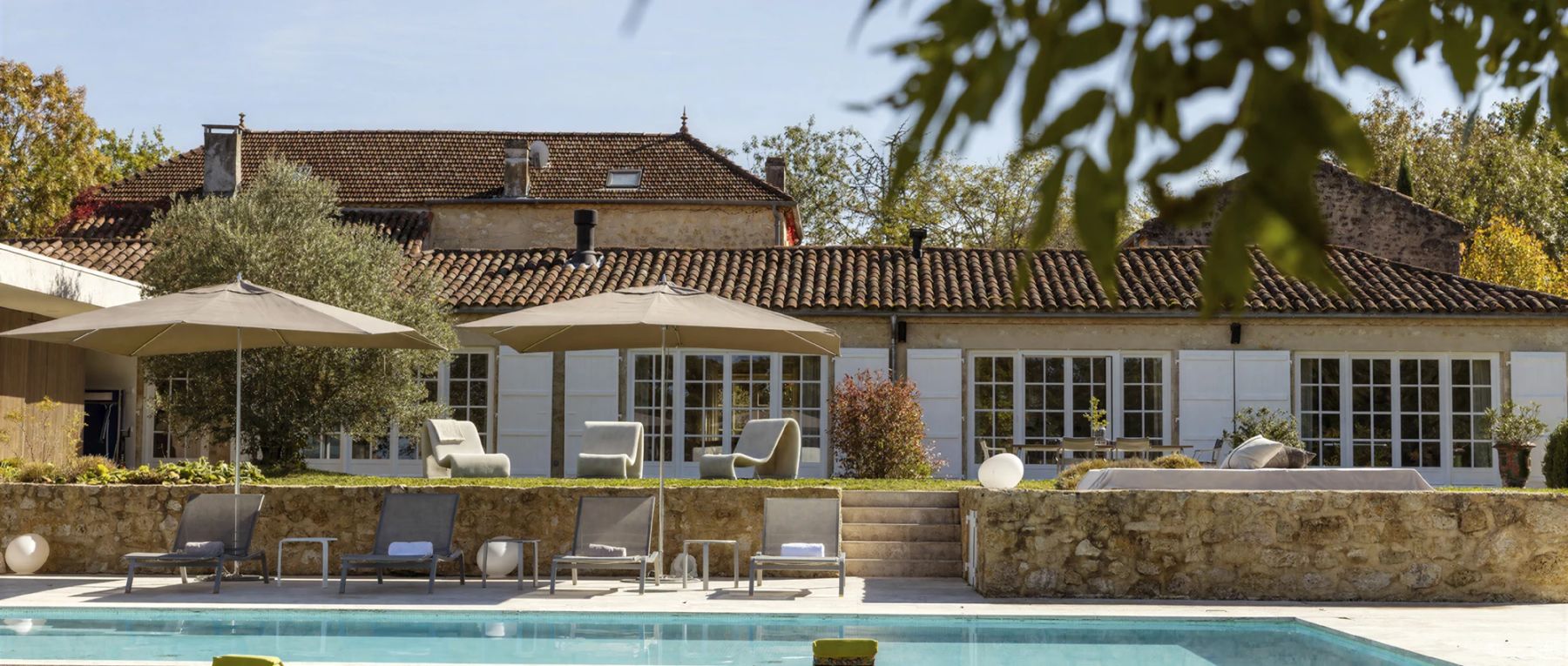 001 mirandole south west france olivers travels desktop center