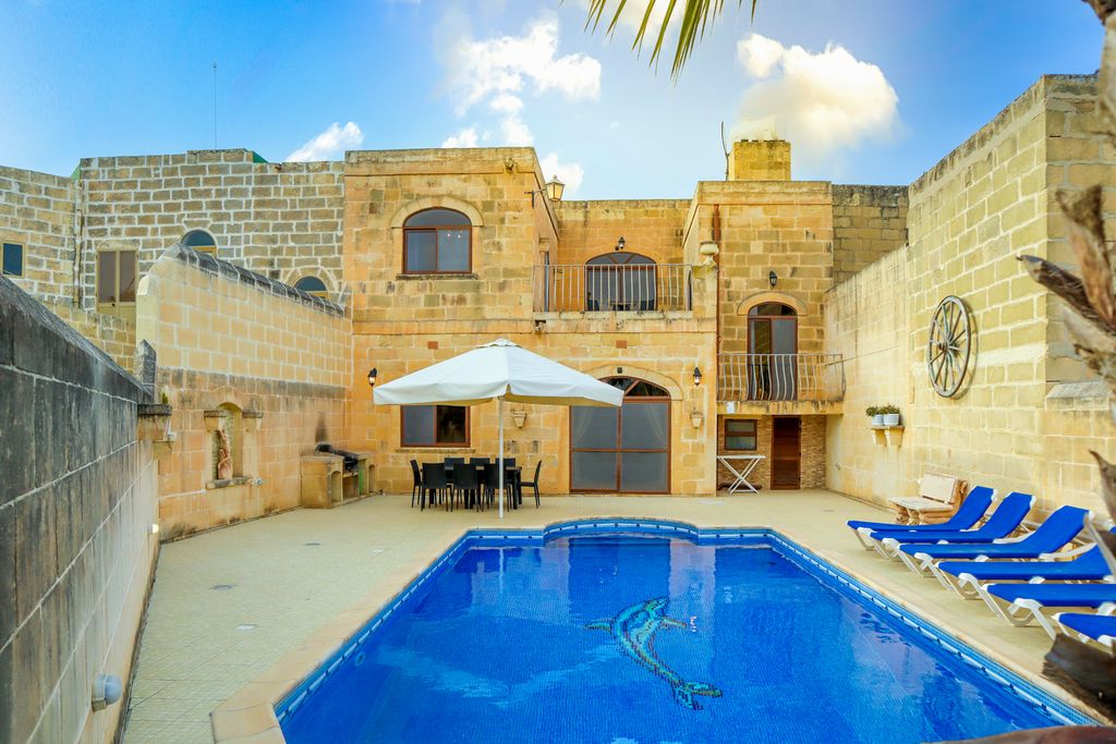 Kercem Townhouse Gozo Olivers Travels 1