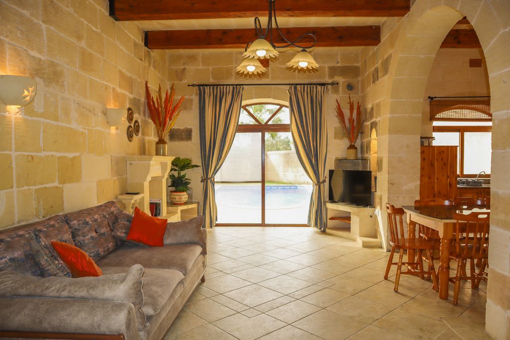 Kercem Townhouse Gozo Olivers Travels 4