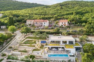 Villa Civana Istria Olivers Travels 01