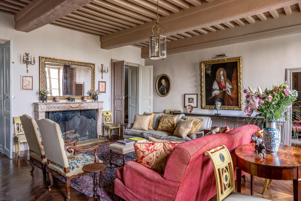 Maison la Cote d Or Burgundy Olivers Travels 3