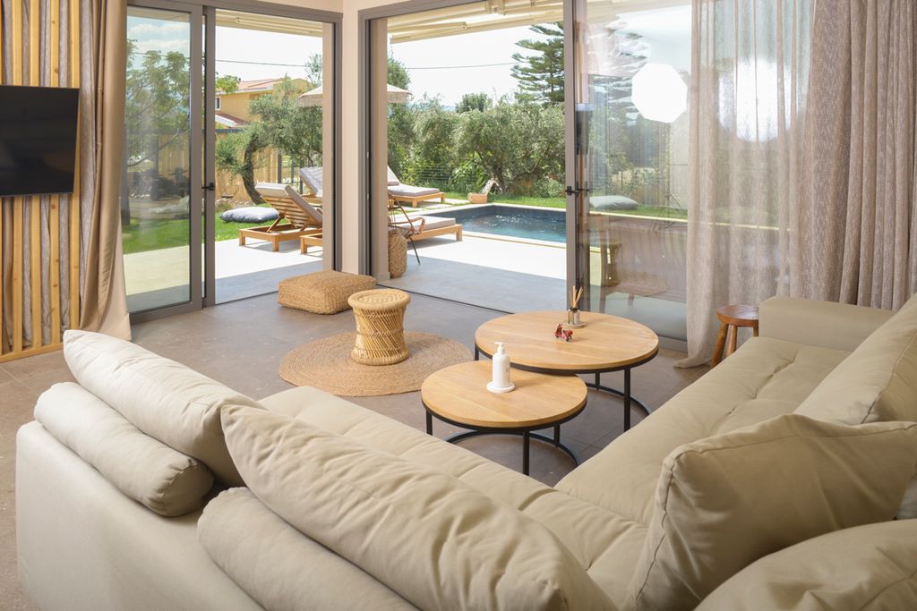 Villa Bouka 1 Mainland Olivers Travels 3