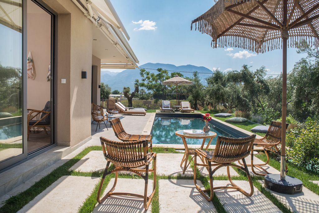 Villa Bouka 2 Mainland Olivers Travels 5