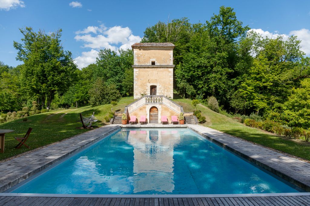 Chateau La Moinerie Dordogne Olivers Travels2