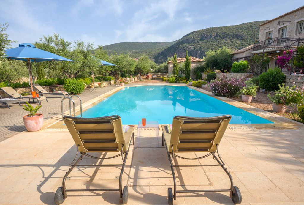 Villa Dinu Peloponnese Olivers Travels 2