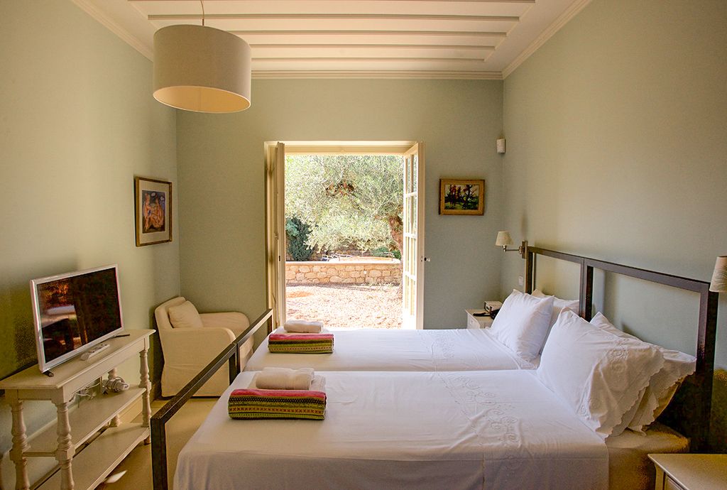 Villa Dinu Peloponnese Olivers Travels 29 01