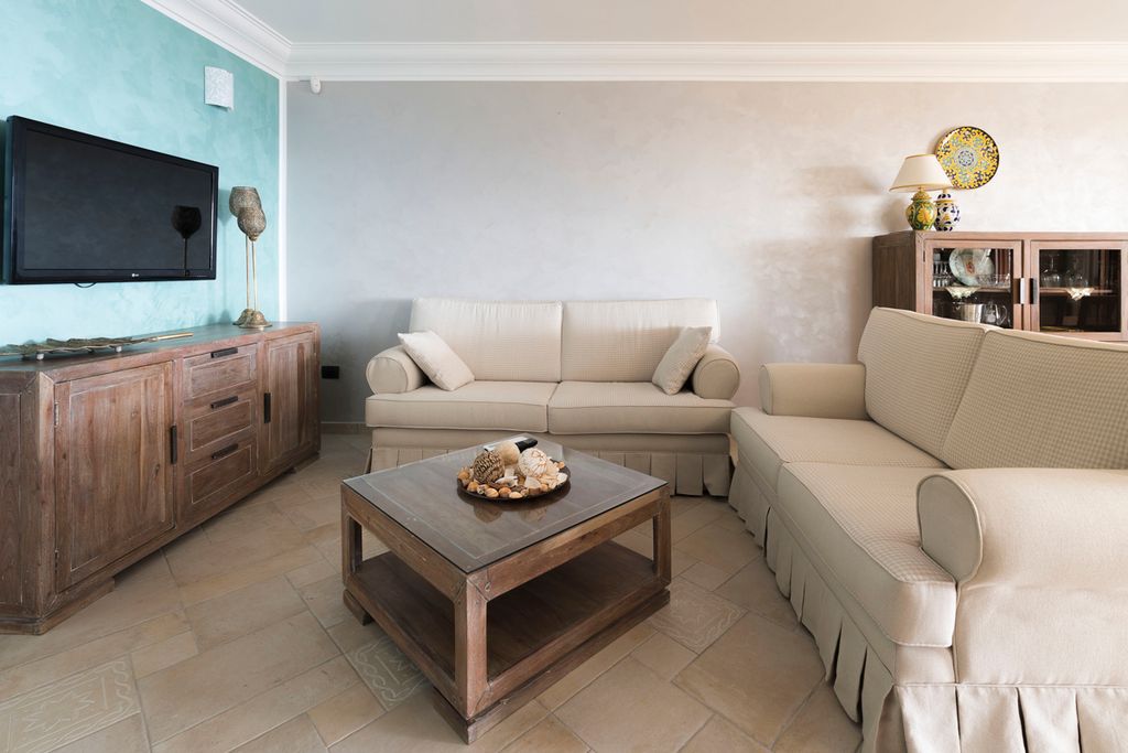 Villa Salsa Sicily Olivers Travels 3