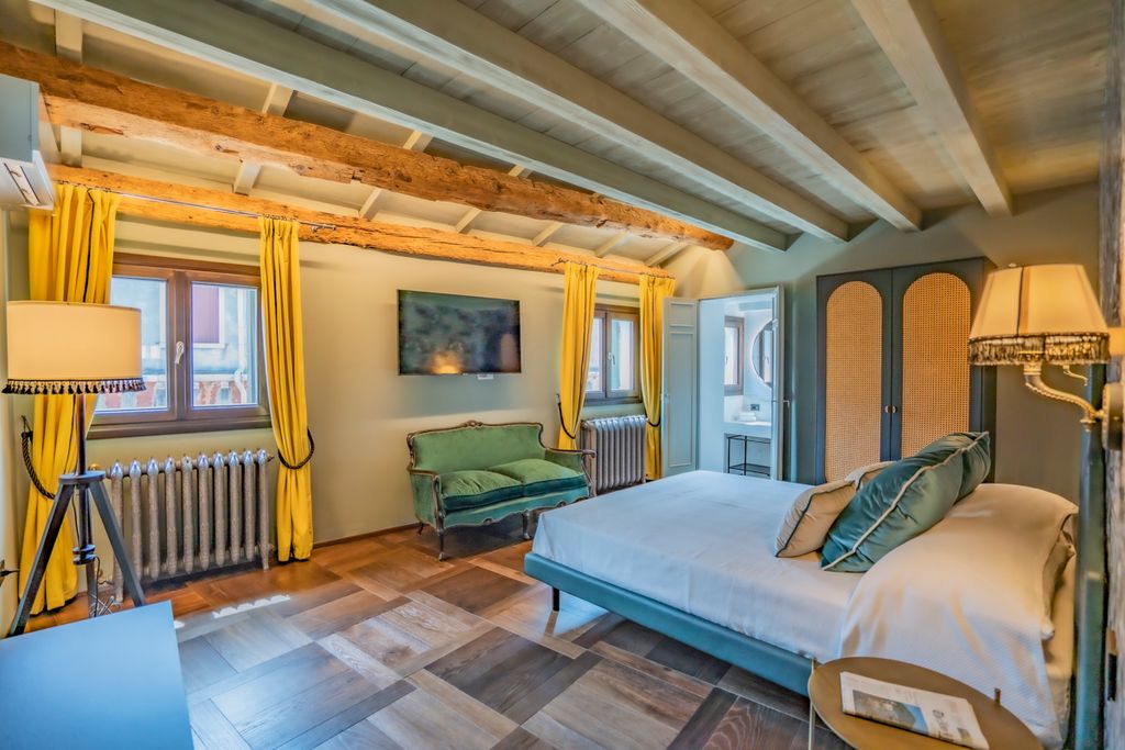 Apartment Emilia Venice Olivers Travels 5