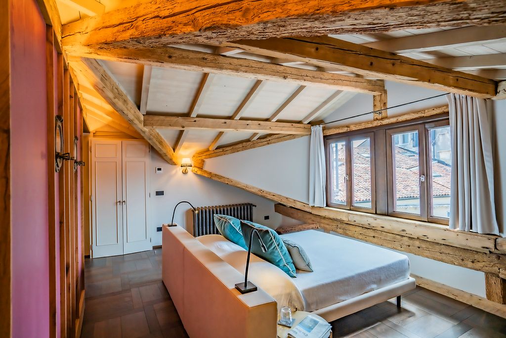 Apartment Stella Venice Olivers Travels 5