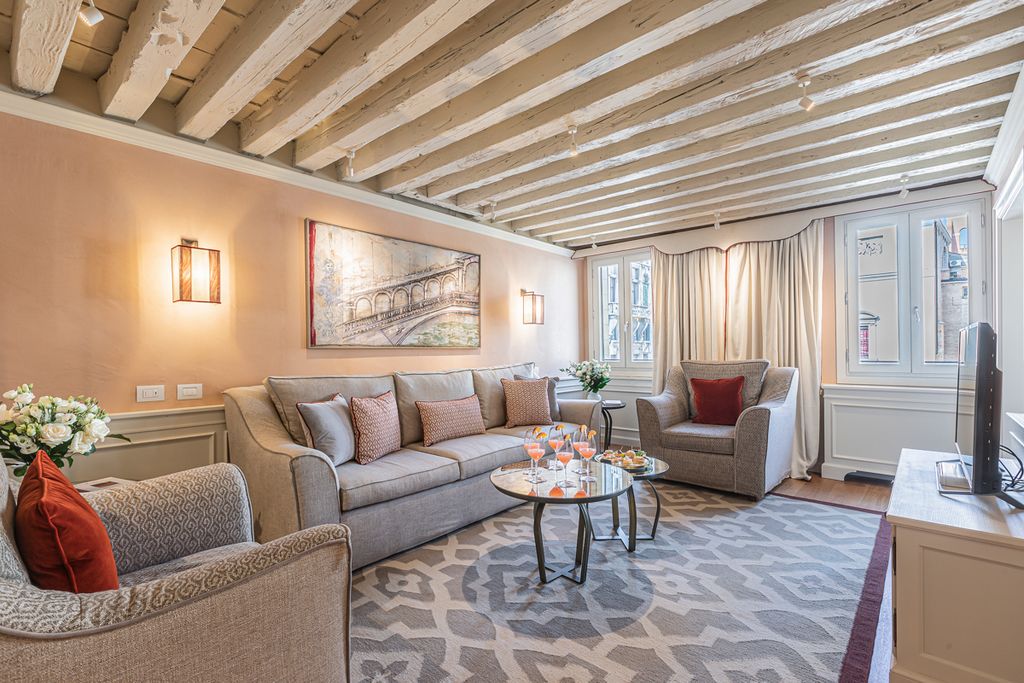 Apartment Ariana Venice Olivers Travels 1