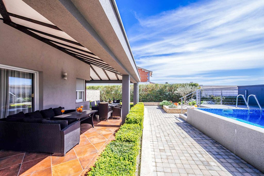 Villa Kraljica Dalmatia Coast Olivers Travels 2