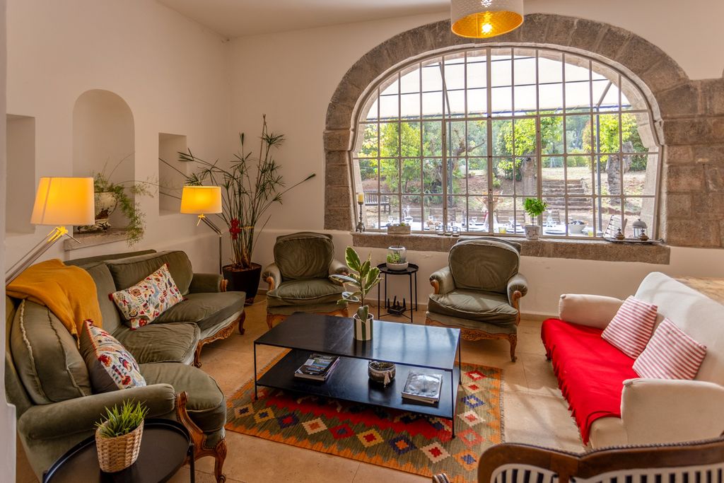 La Bastide De Laura Provence Olivers Travels 03